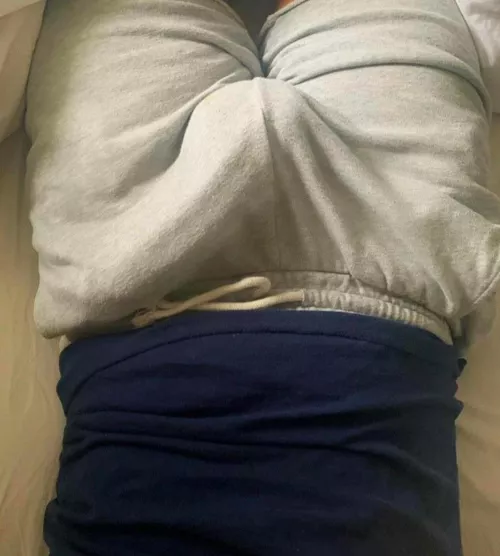 trying to hide it by king_zoorog