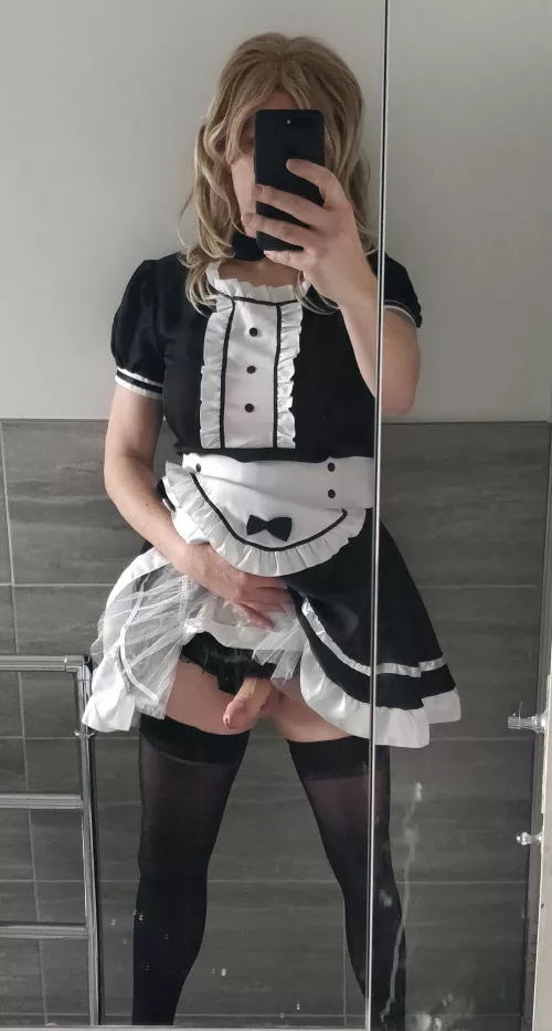 trying to impress my straight married bff so I can suck his thic cock, he's turned me down once already. Any advice? by hollyloveheart