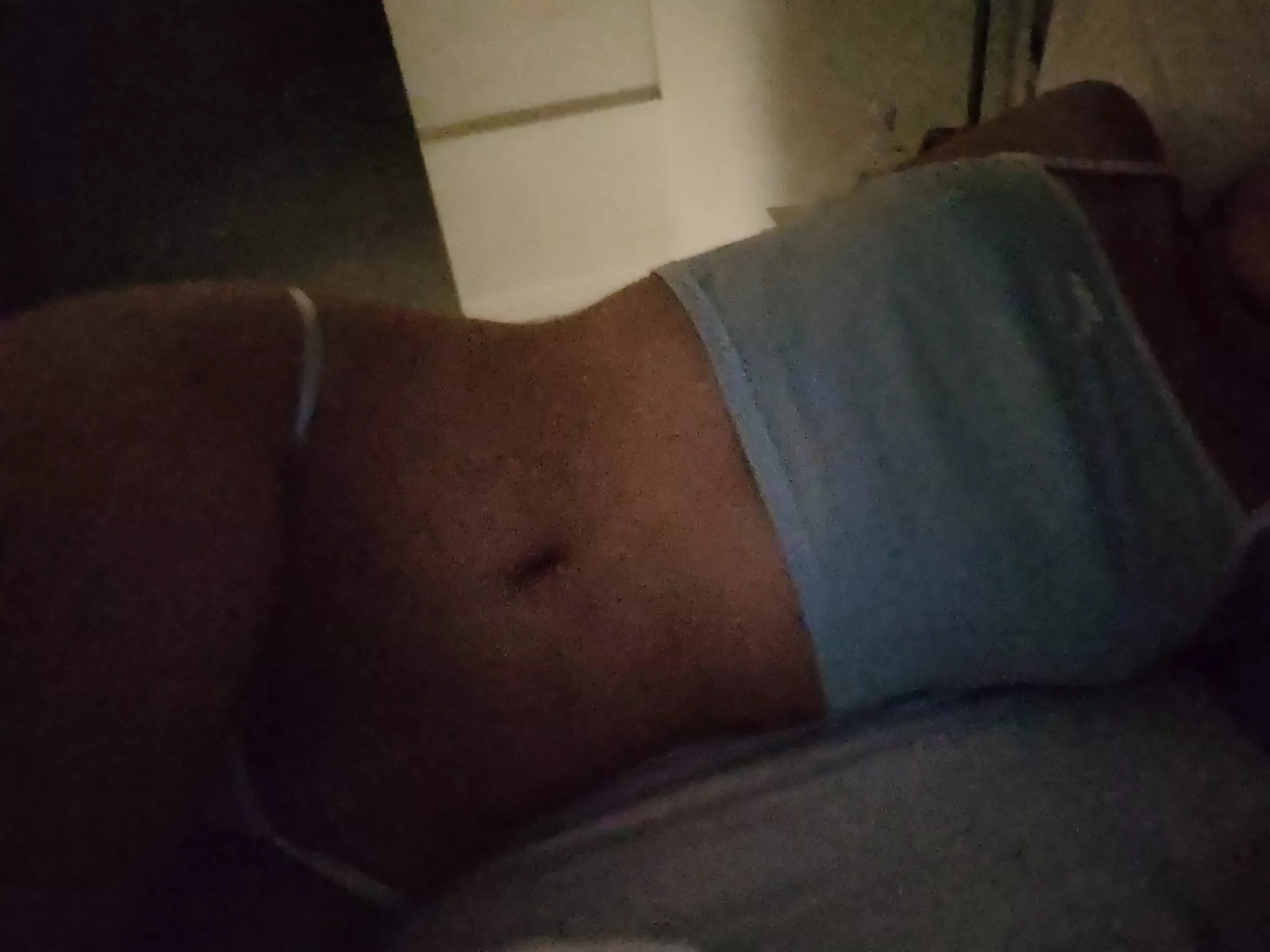 tummy moment? 🤪💞 posted by Littleeeleaf