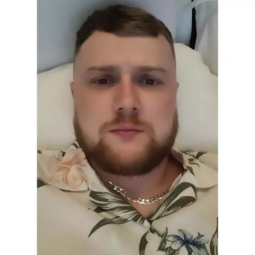 turned 30 last week. anyone play apex legends? by GaijinHito