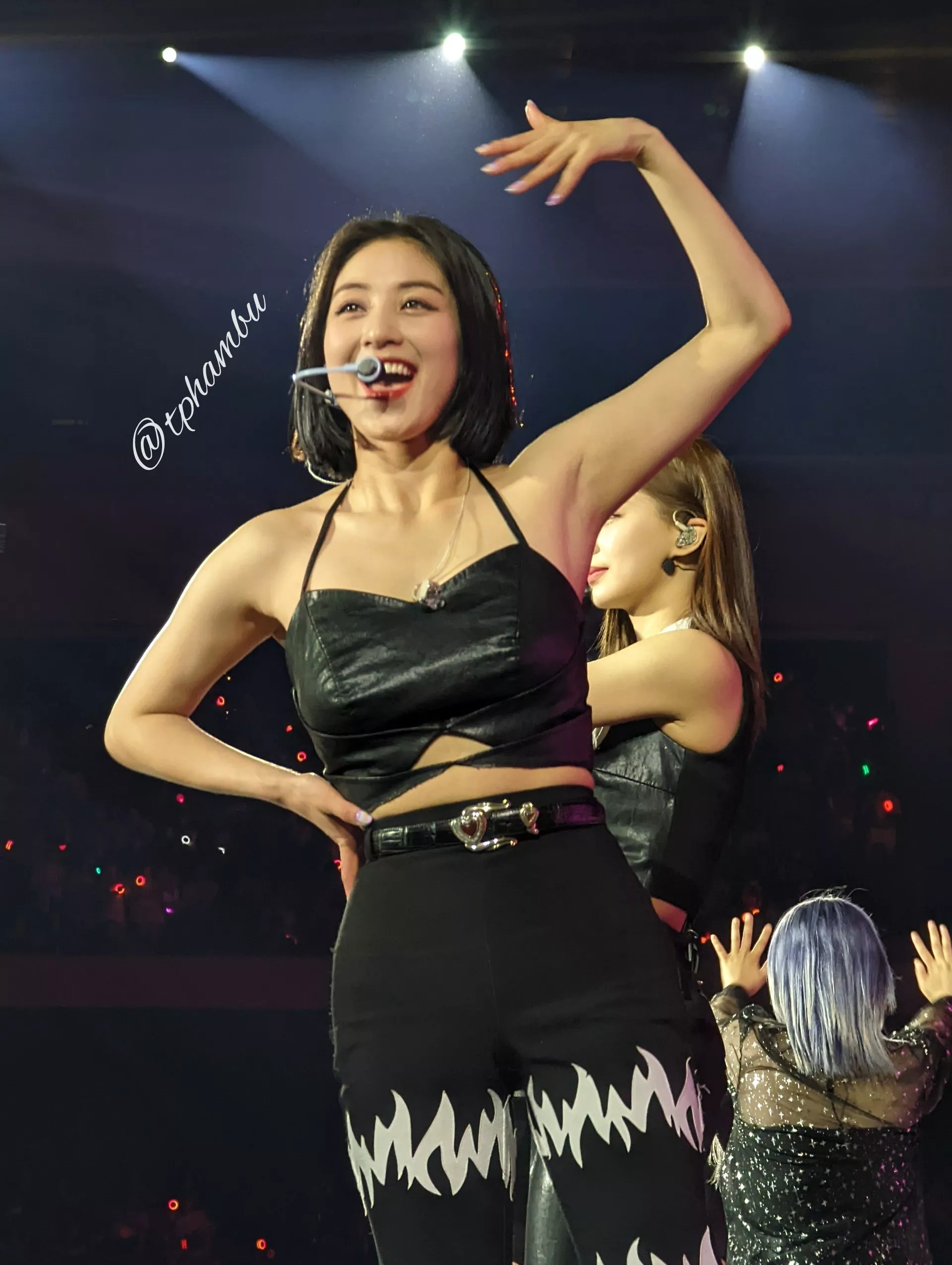 TWICE - Jihyo posted by 0wlrayt