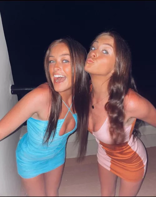 Twins in Cancun by olive_oil_twist