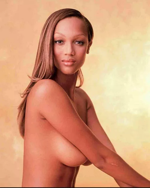 Tyra Banks by lookatmyshitt