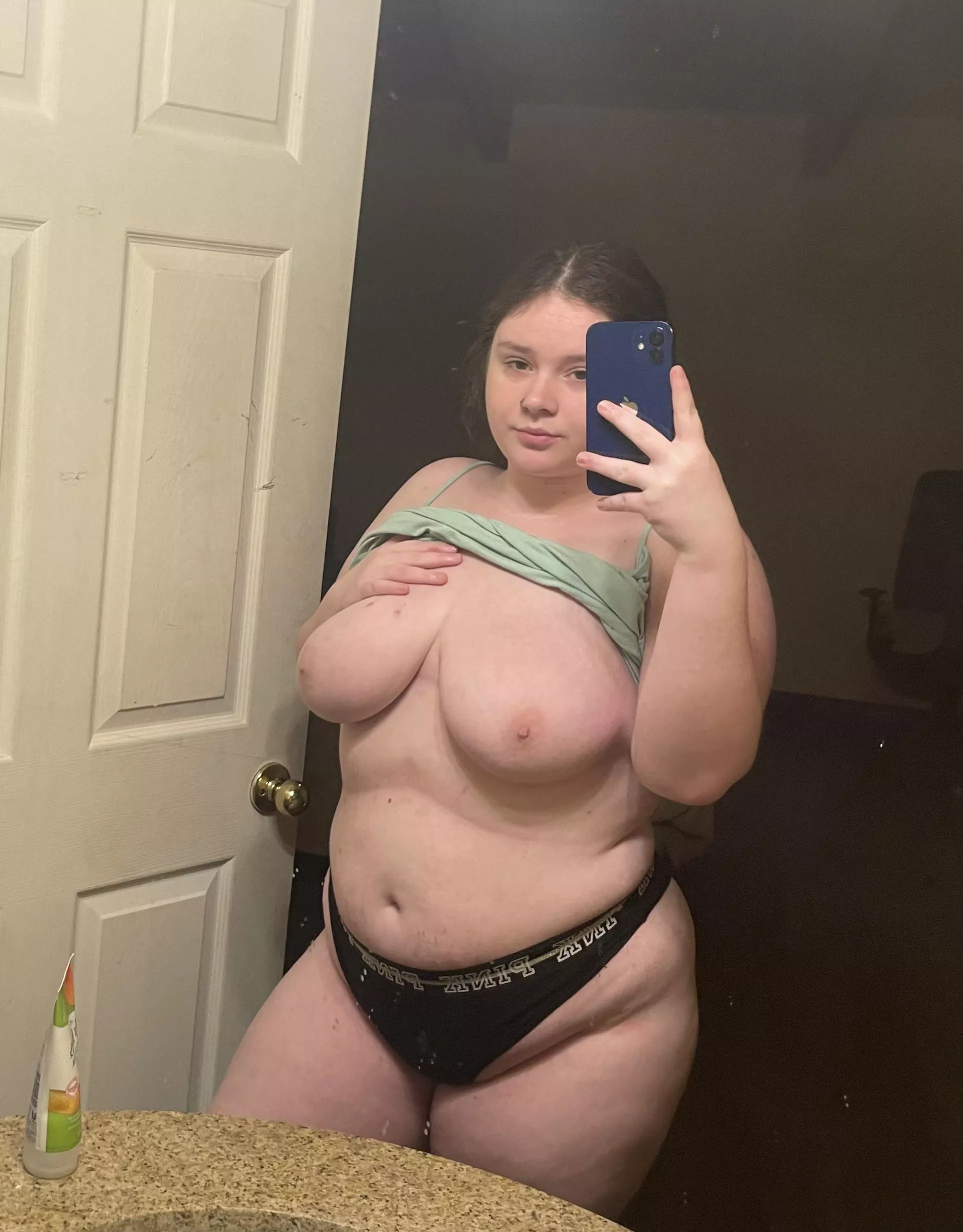 u hitting or nah?😝 posted by Lilbaby1469