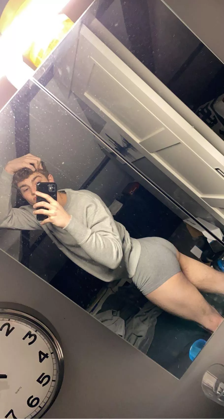 U like? Can barely contain this 🍑 posted by Thicc-Prince