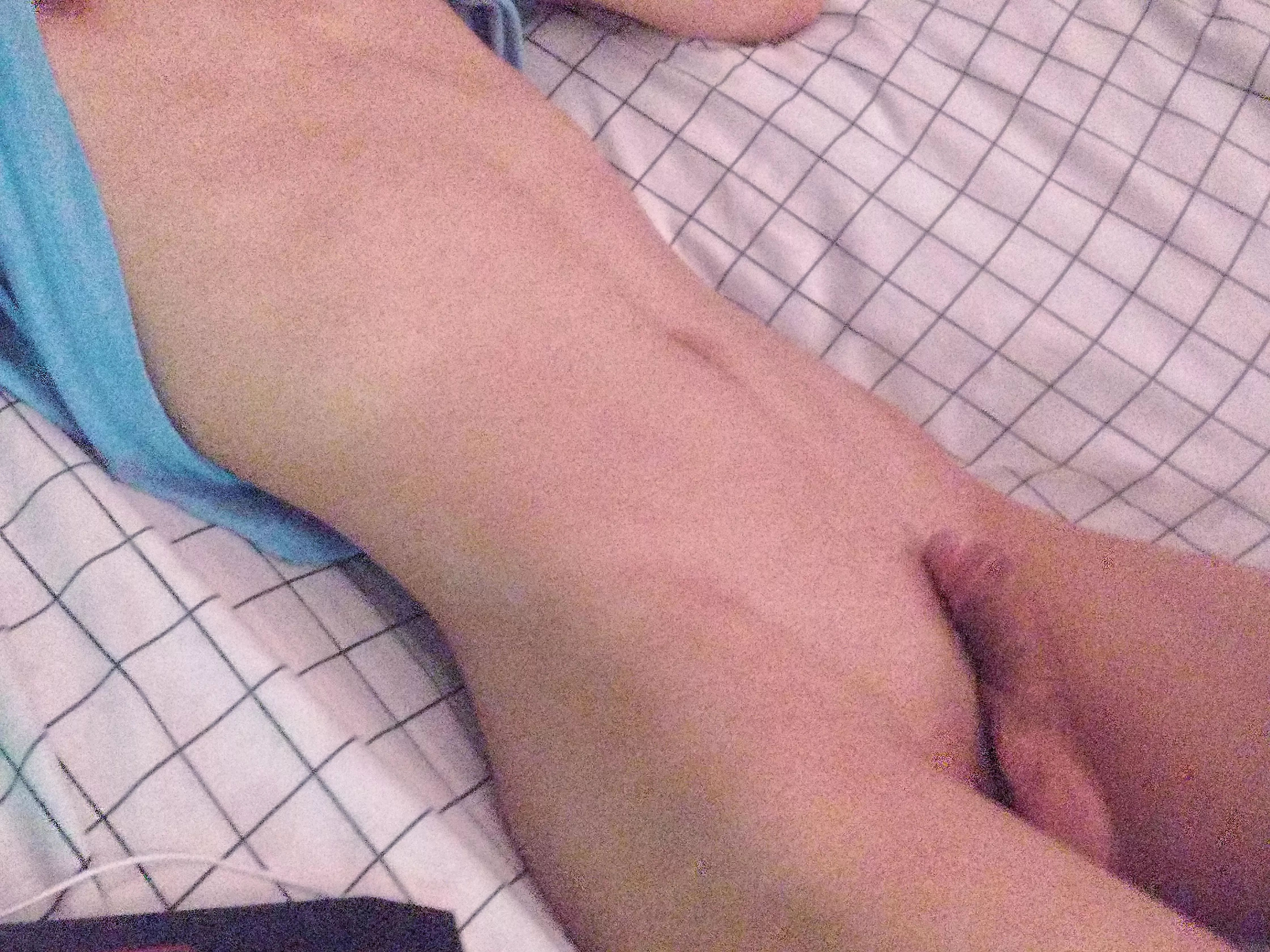 u n c e n s o r e d posted by twinkvirginbottom69