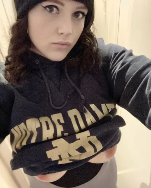 Uh oh! My nipples fell out! by Smolllgal