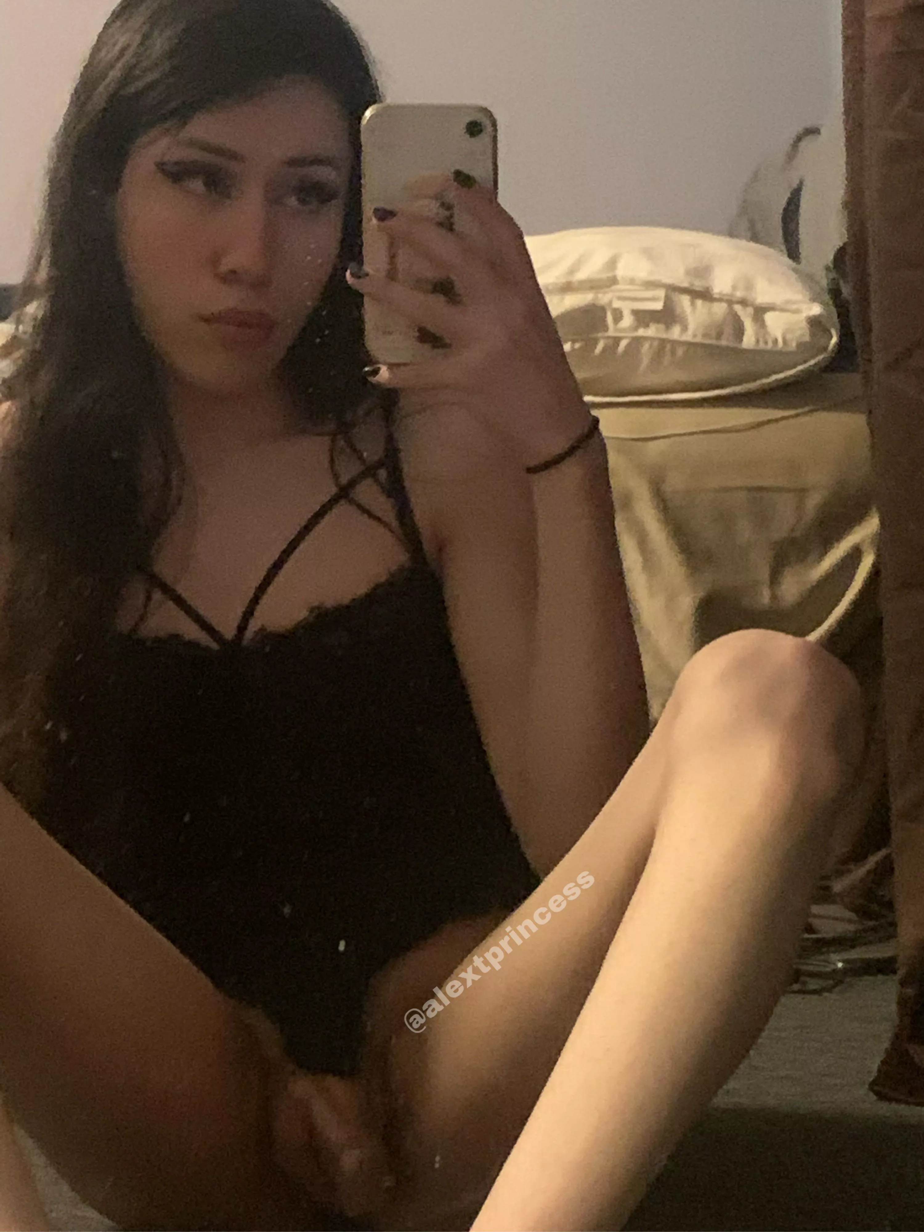 Uhm, can you help me with this ? >~< posted by Alextprincess