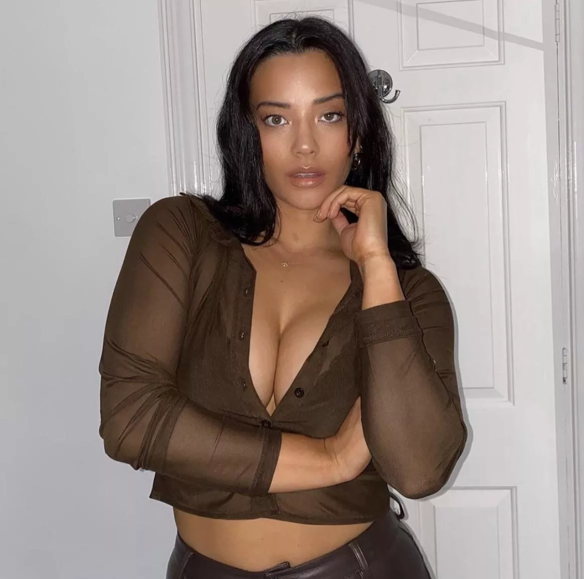 UK Asian Beauty posted by Originalname86