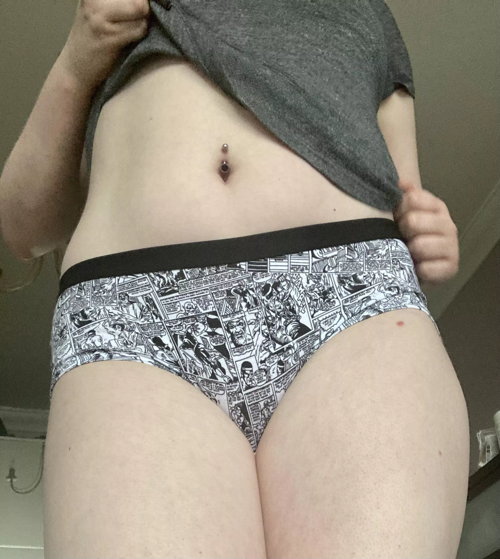 [UK] [Selling] these cute Marvel shorts! ⭐️ Choose between this comic strip pair, or plain grey with red Marvel logo waistband. £25 for 24 hour wear, add-ons available💋 posted by SkimpyScarlett
