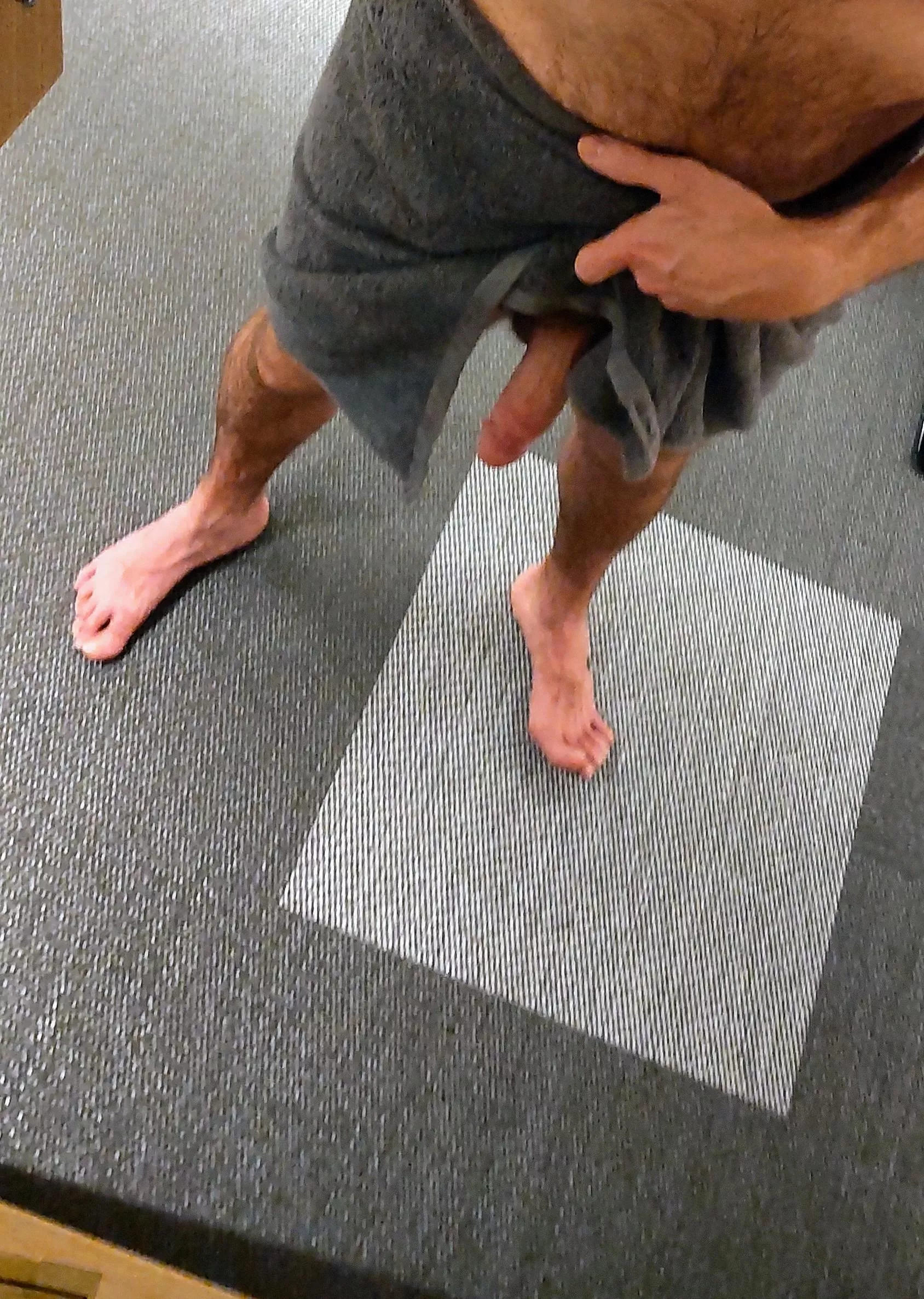 under my towel posted by GoriD_