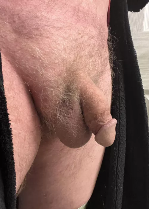 Under the robe 😉 by voyeurme