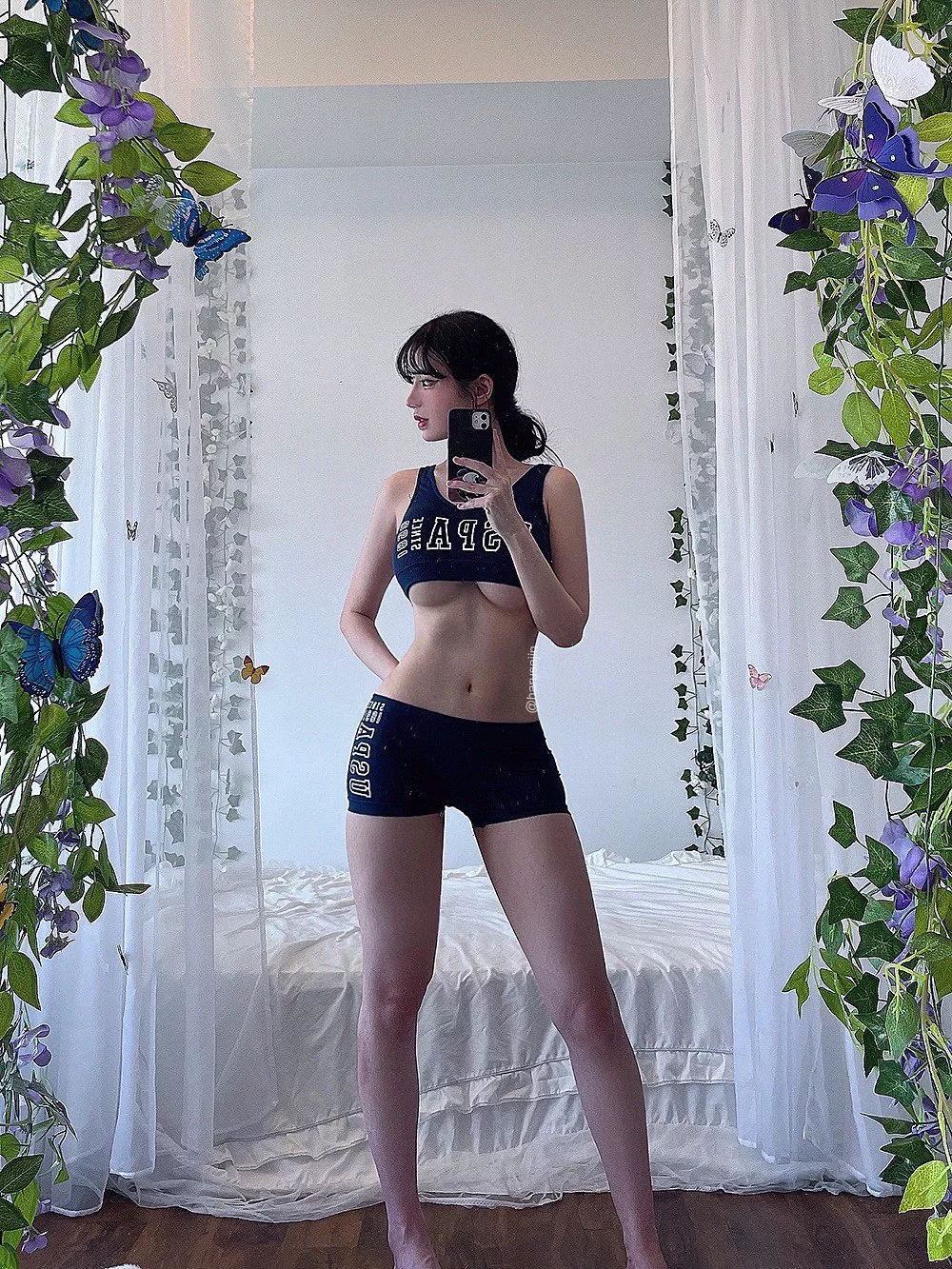 underboob posted by EitherFunny1337