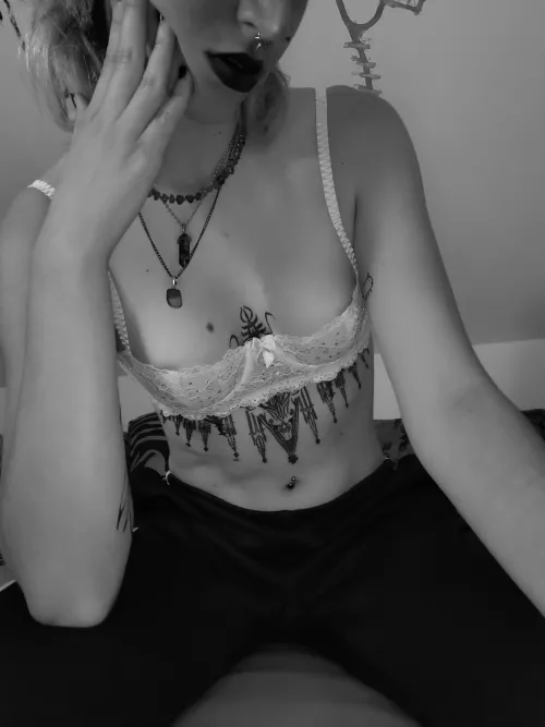 undress me💋 by redditchaosseeker