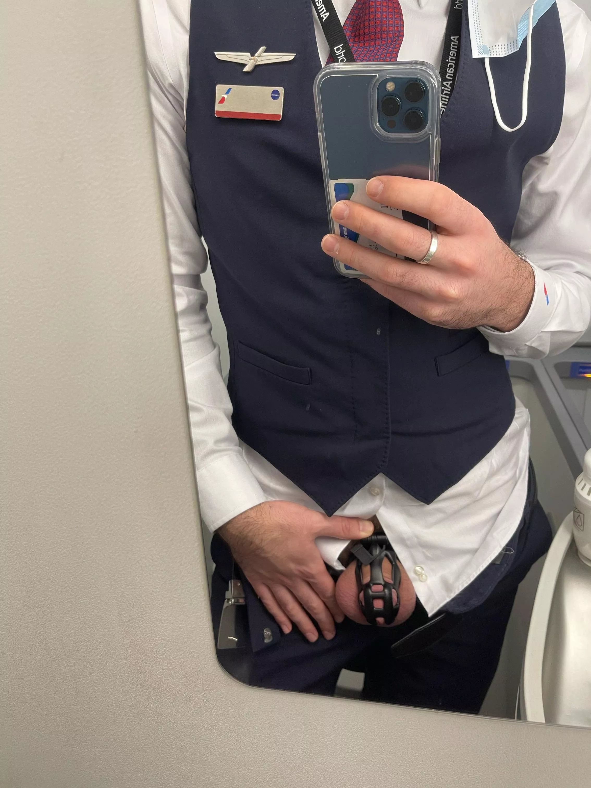 Uniformed and caged ✈️🔐 posted by traveltoes