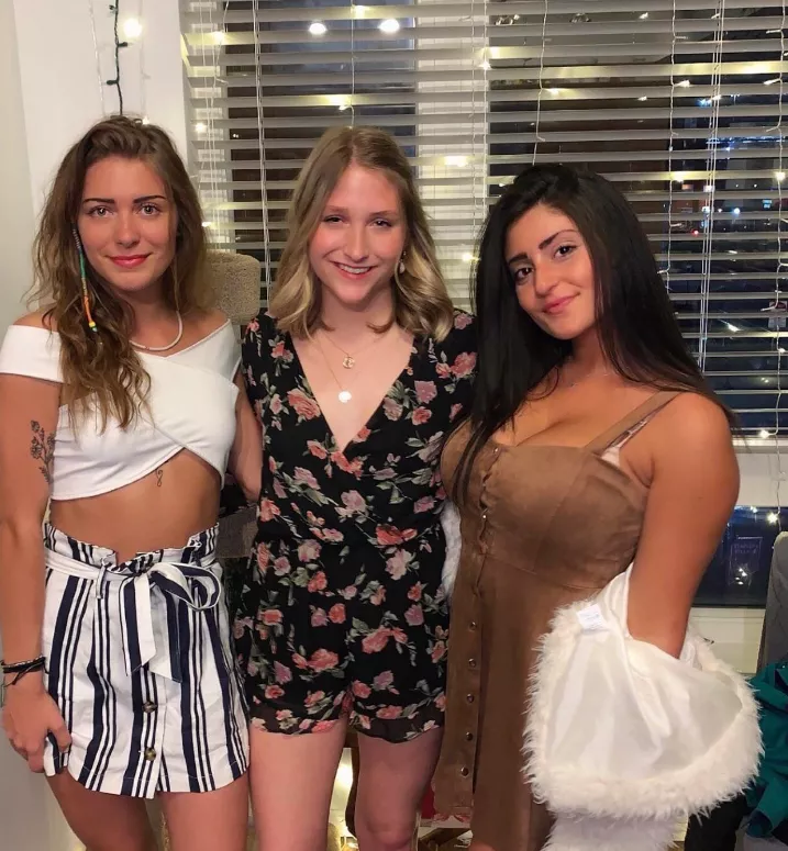 Uno dos tres posted by Chaturbater1