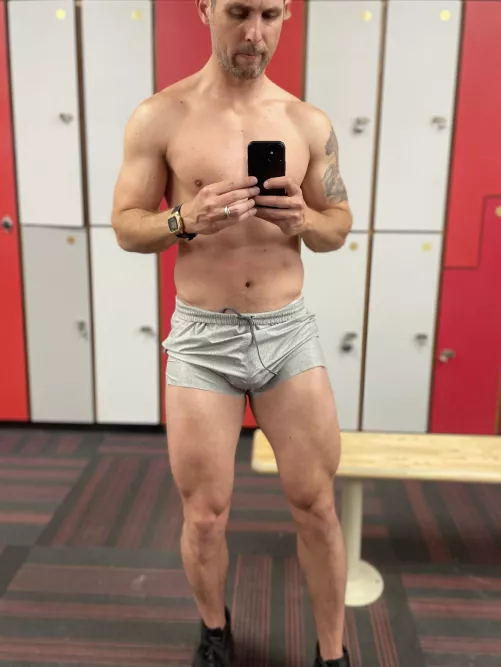 Unsure if I qualify. DM me if you’d like to offer an honorable mention. lol🥈 by Legitimate-Basis-805