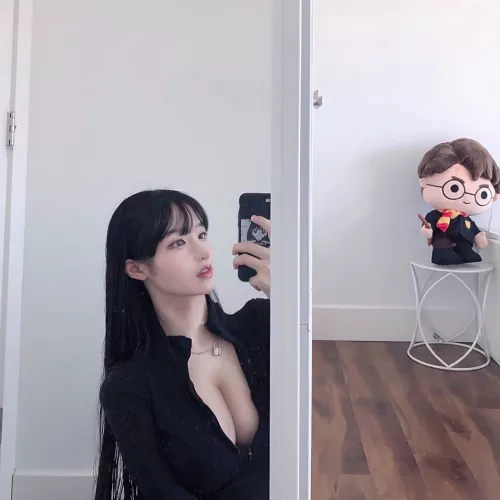 unzipped by EitherFunny1337