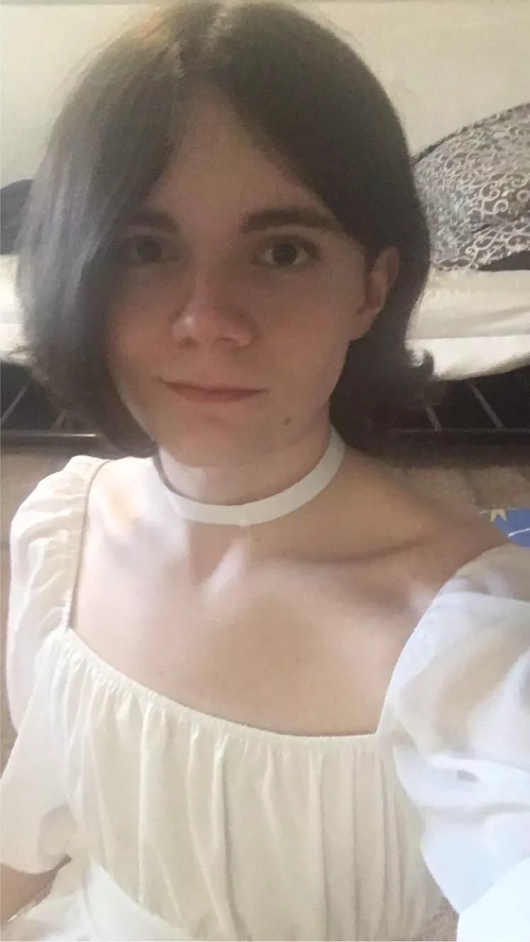 Up close of me in my dress🥰 posted by Stuff46stuff