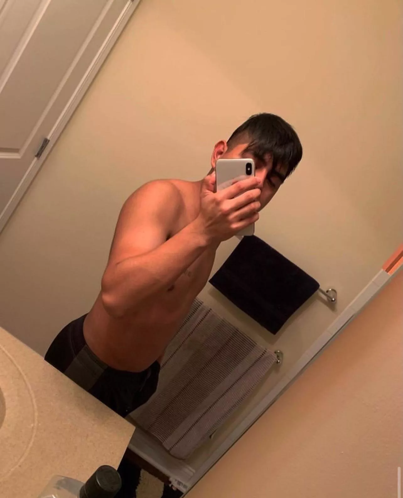 Up early 🥱 posted by _jlr_