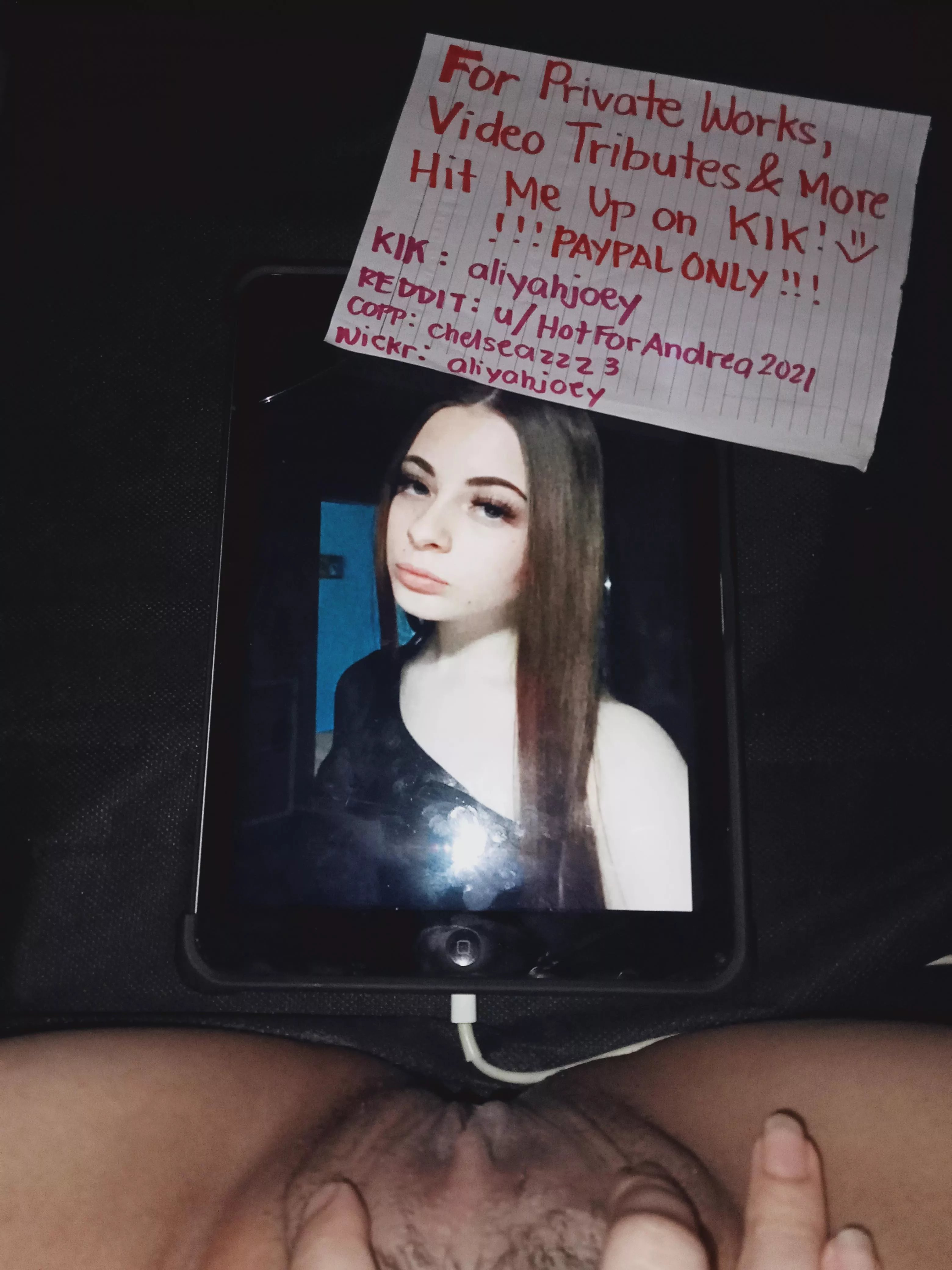 Up for more Female tribs 🤗 posted by HotForAndrea2021