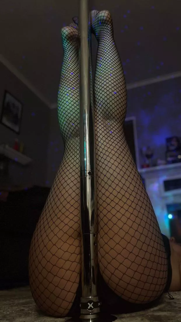 Up On The Pole posted by EmberMarie23
