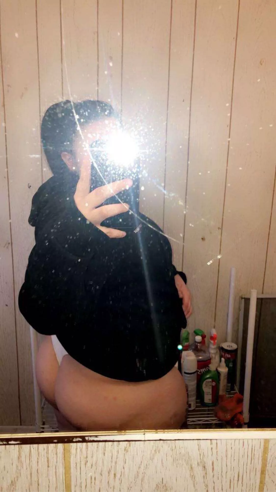 Up vote if you like 🍑 posted by omgkayy2223