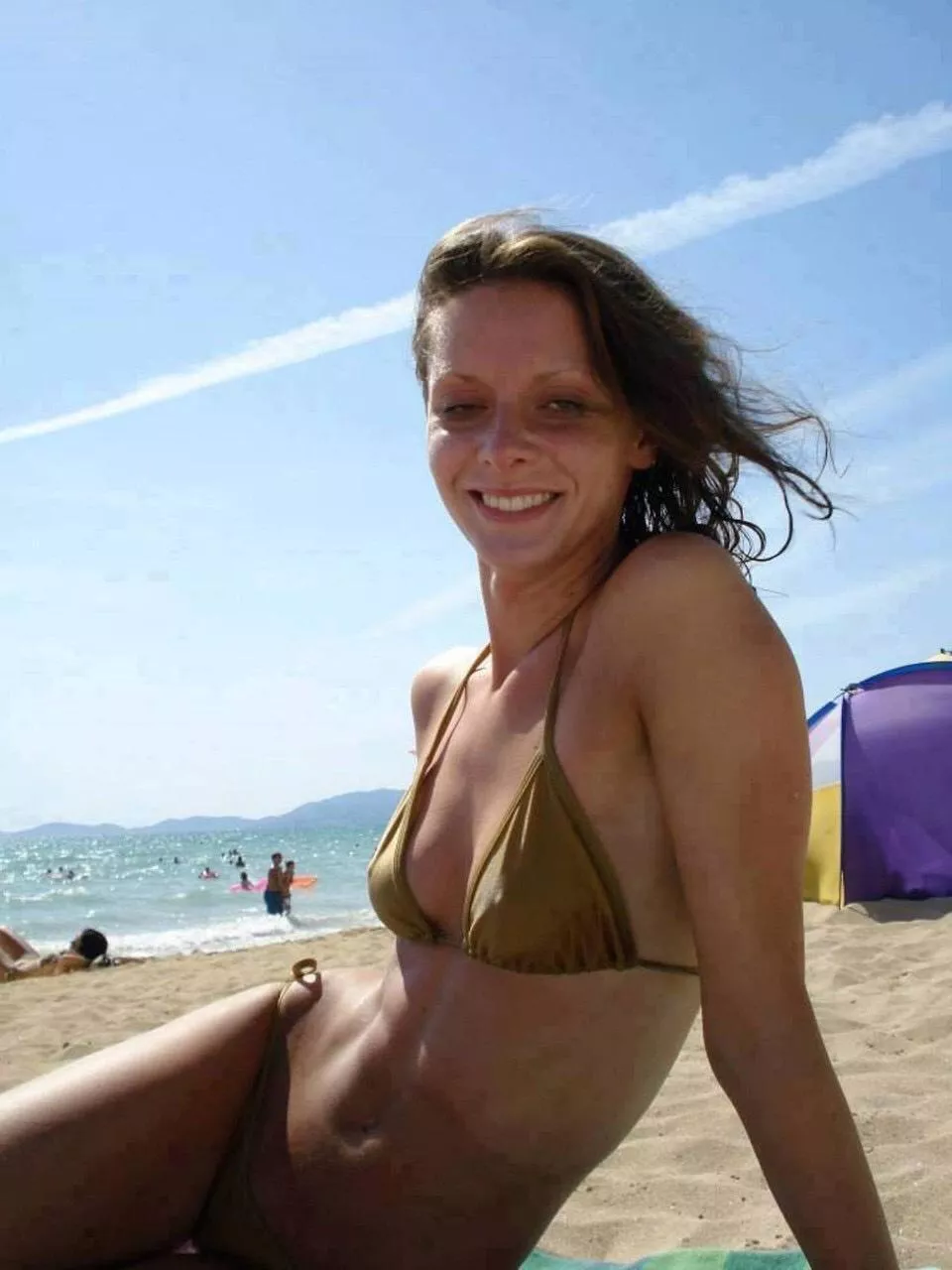 Upvote and leave a comment if you want to see her nude. posted by Emergency-Holiday858