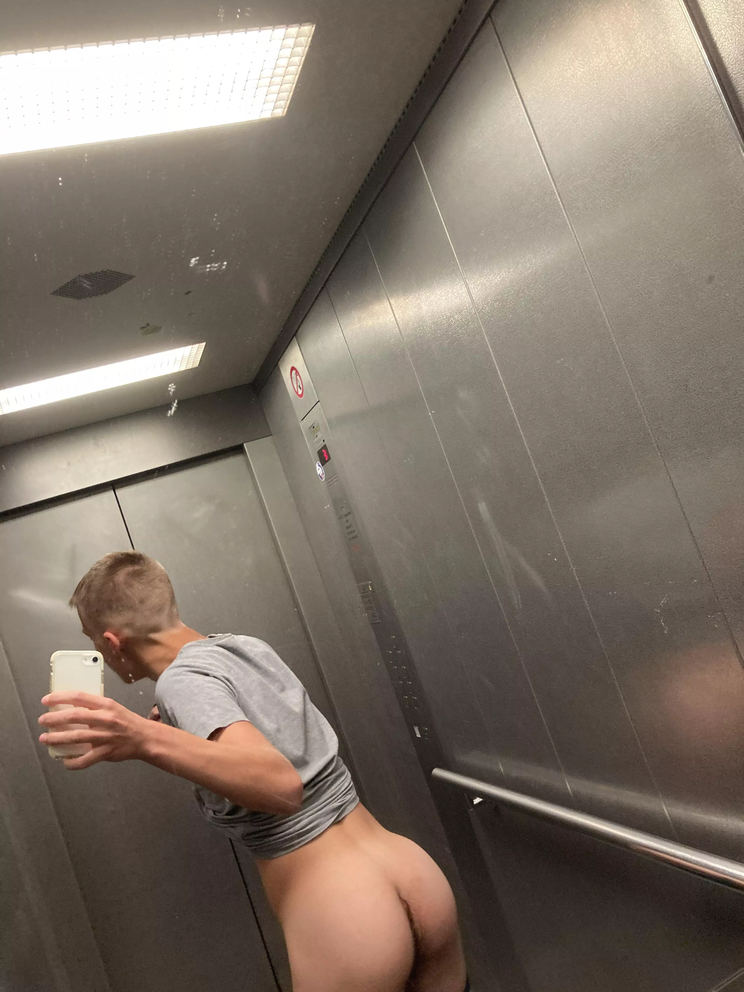 Upvote for more from my young body ;) posted by elevatortrh