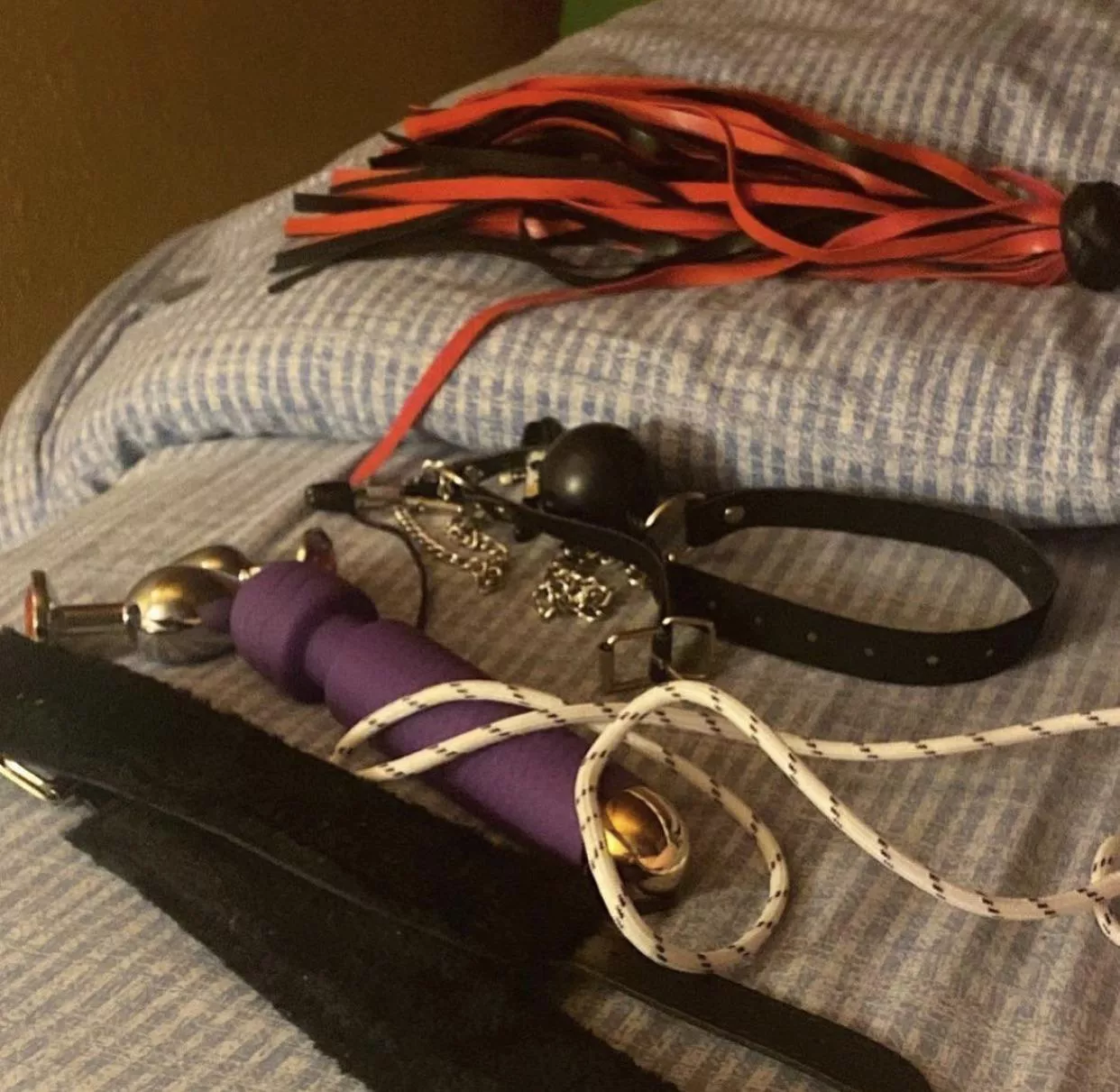 Upvote if you want sissy task and get a crazy session posted by Lovelylora_10