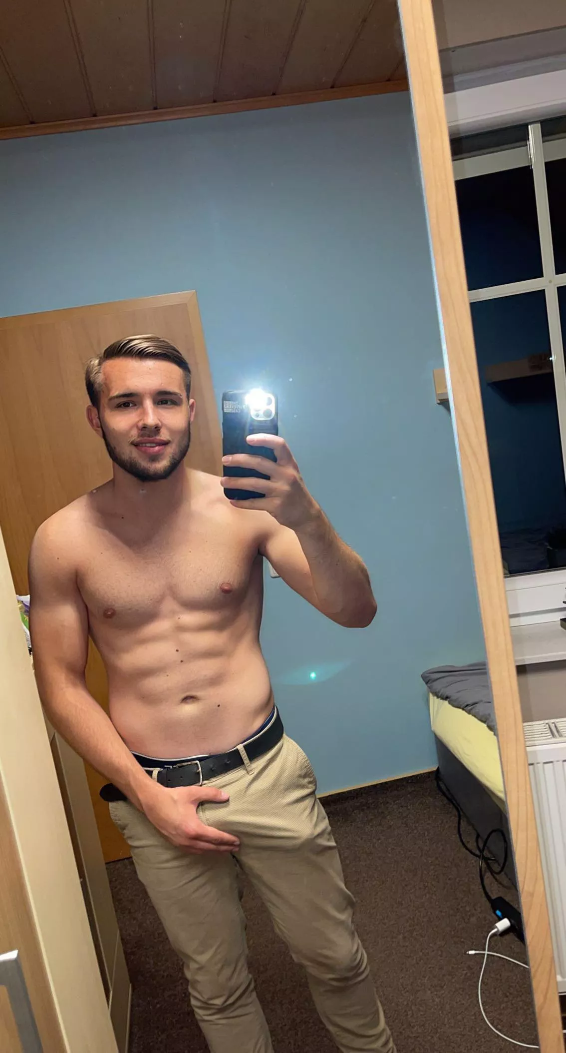 Use my bulge with your holew posted by blondboyjan