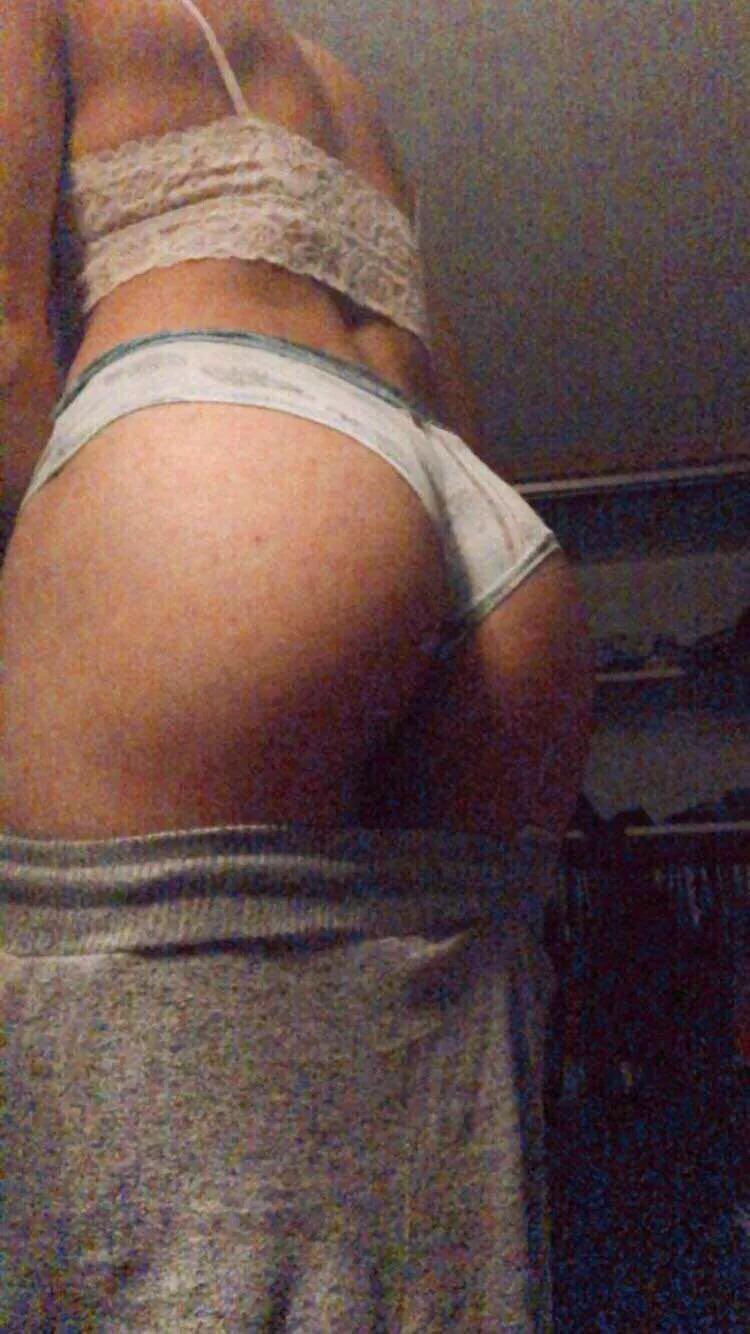 Used to be a jock on the football team, now look at me! posted by ArianaTheSlut