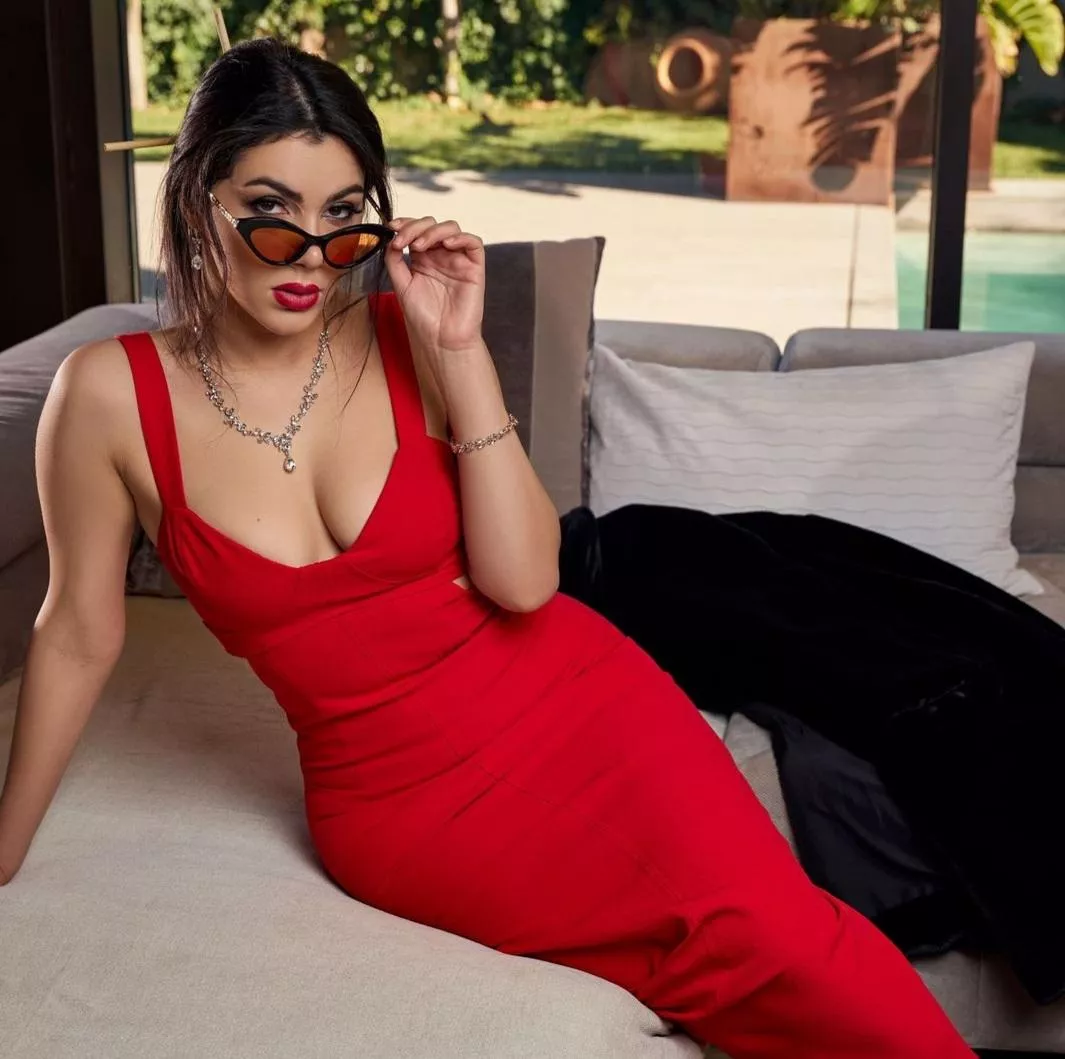 Valentina Nappi posted by No_Coconut_5661