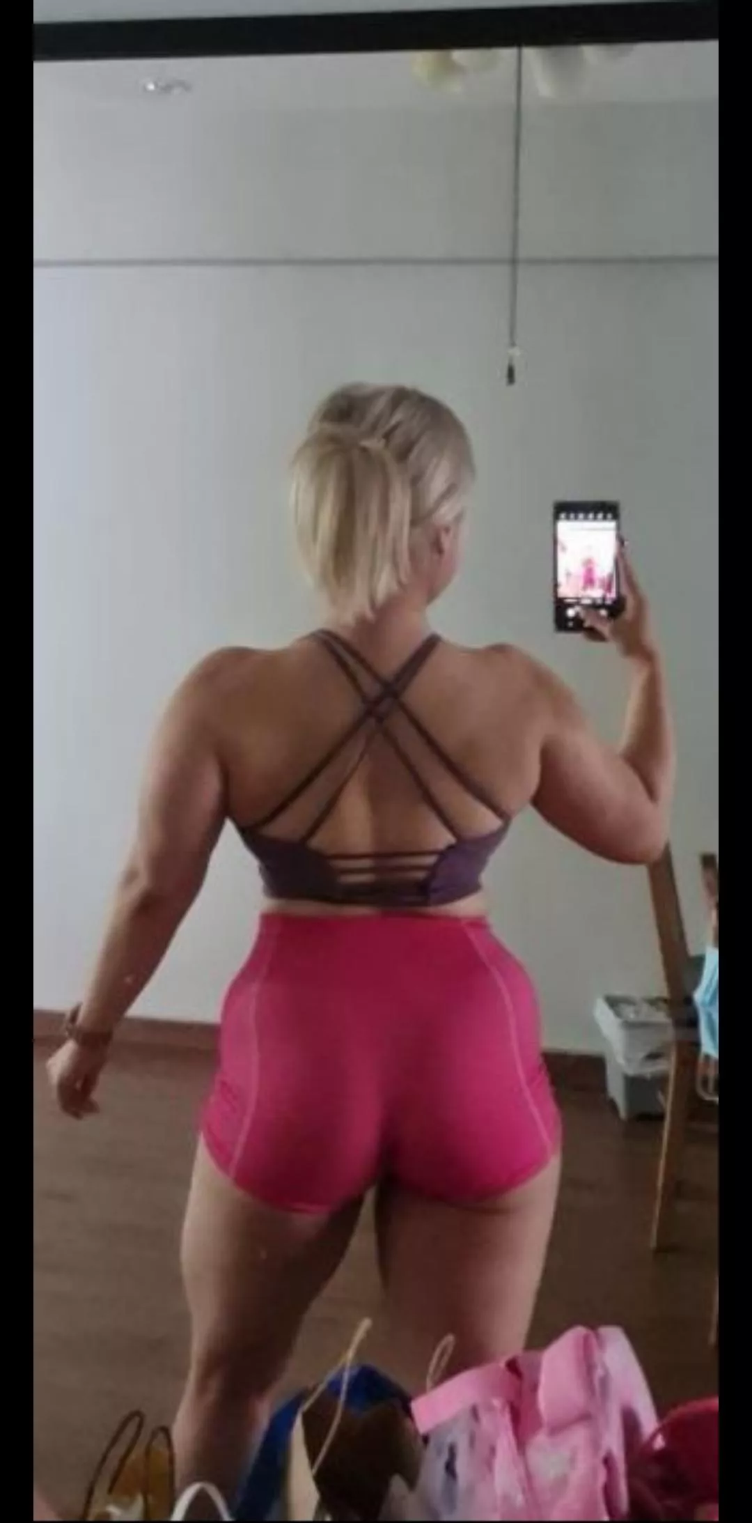 @valtimins aka @valerieliying posted by Intelligent-Break-29