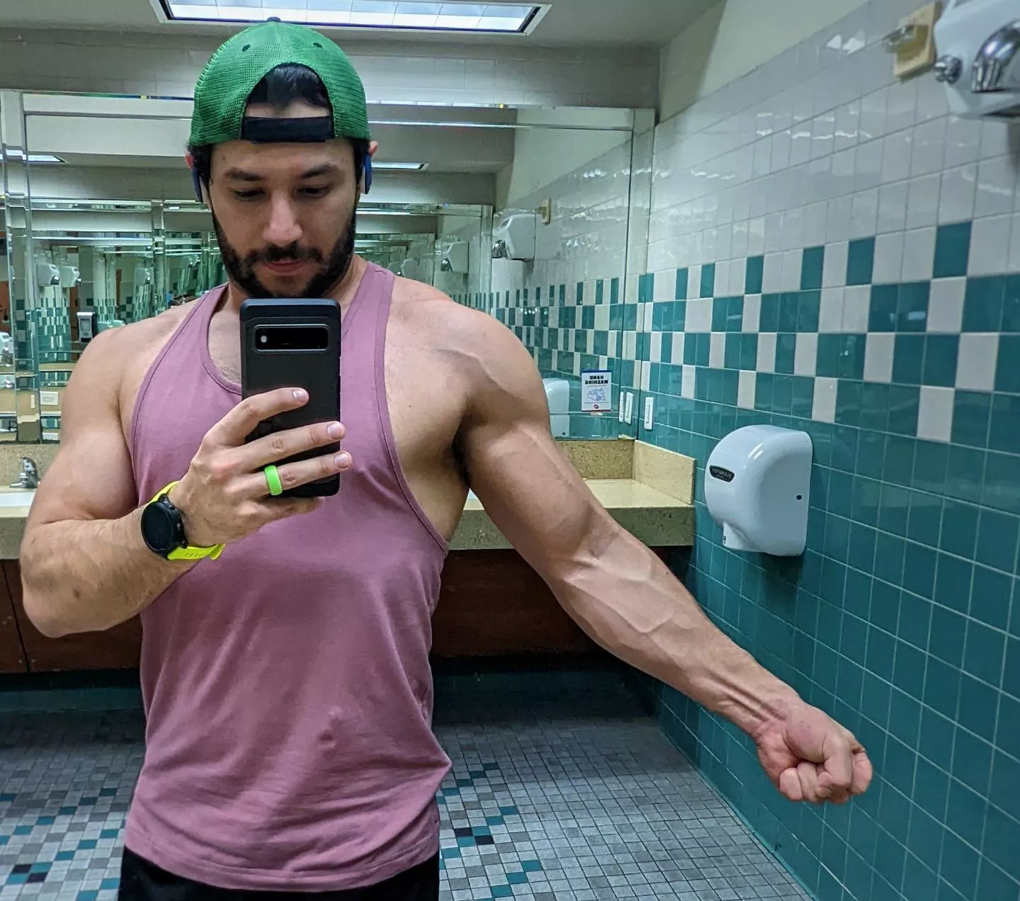 veins all the way to the shoulder posted by Matt_texaz