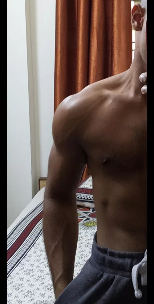 Veiny side! by rockyrazzzz