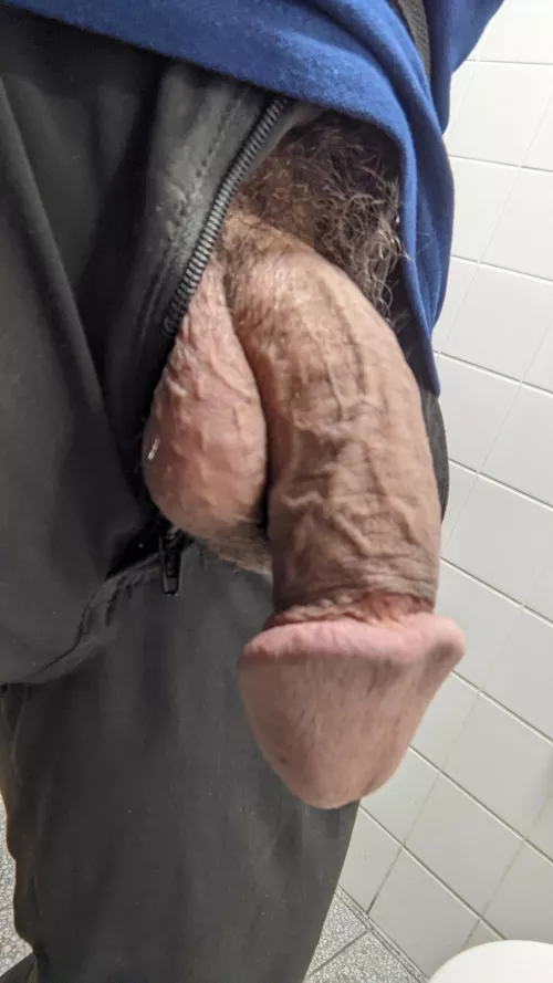 Veiny sofie by highland-wolf