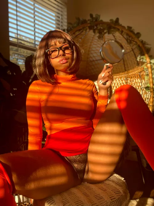 Velma by DezireeDinosaur by DezireeDinosaur