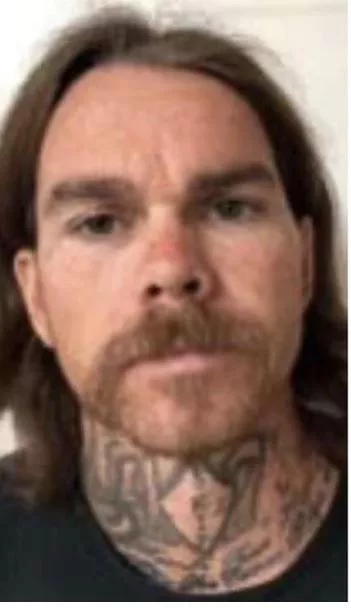 Venmo me $1 and I’ll post my feet😉 posted by imflofn