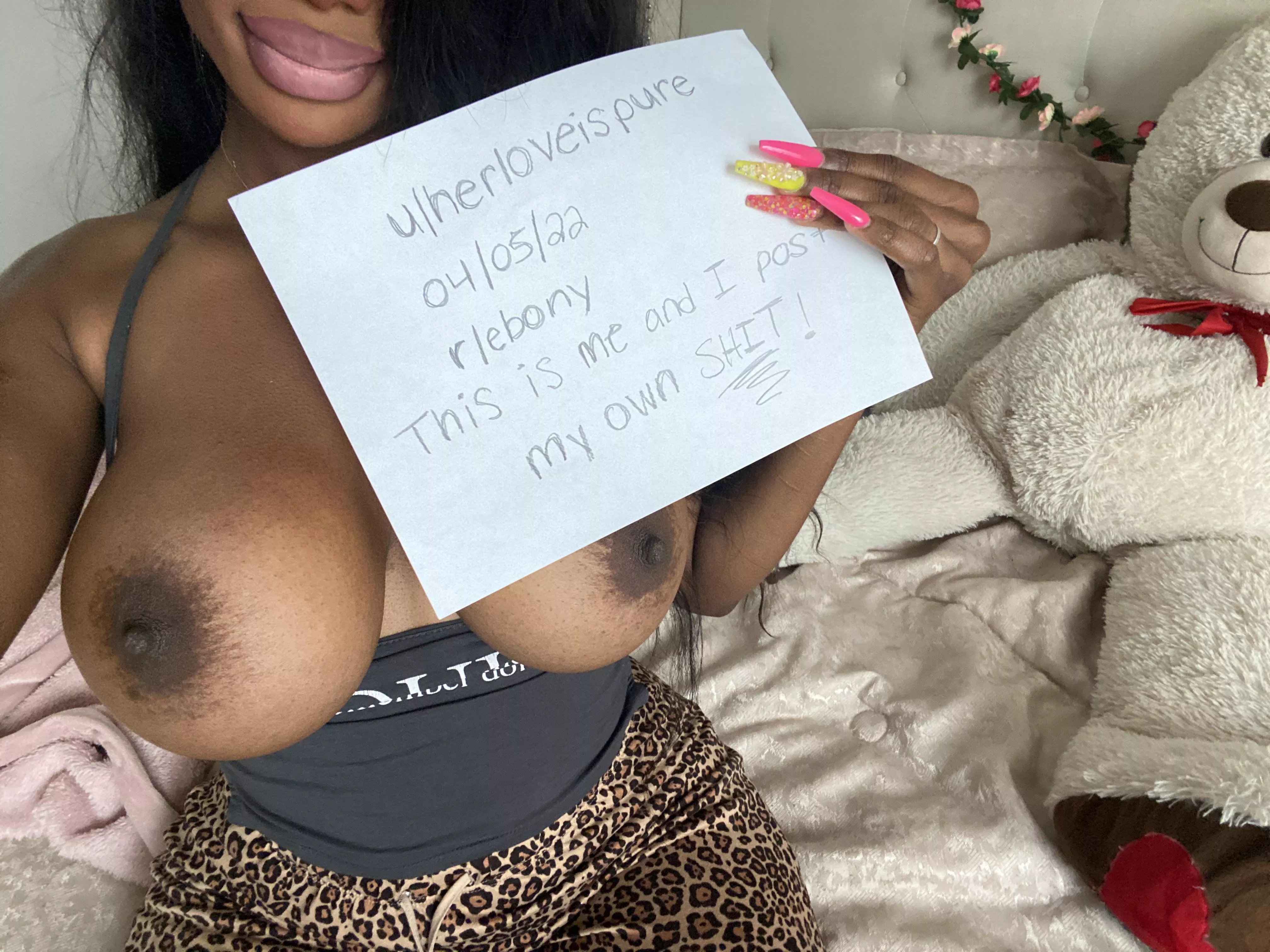 Verification request posted by Herloveispure