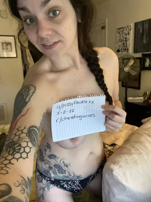 Verify please! This wife is ready. by pussyfrecklexx