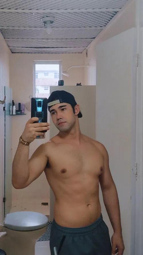 Very hot today in Brazil 🥵 by Aggravating_Love_202