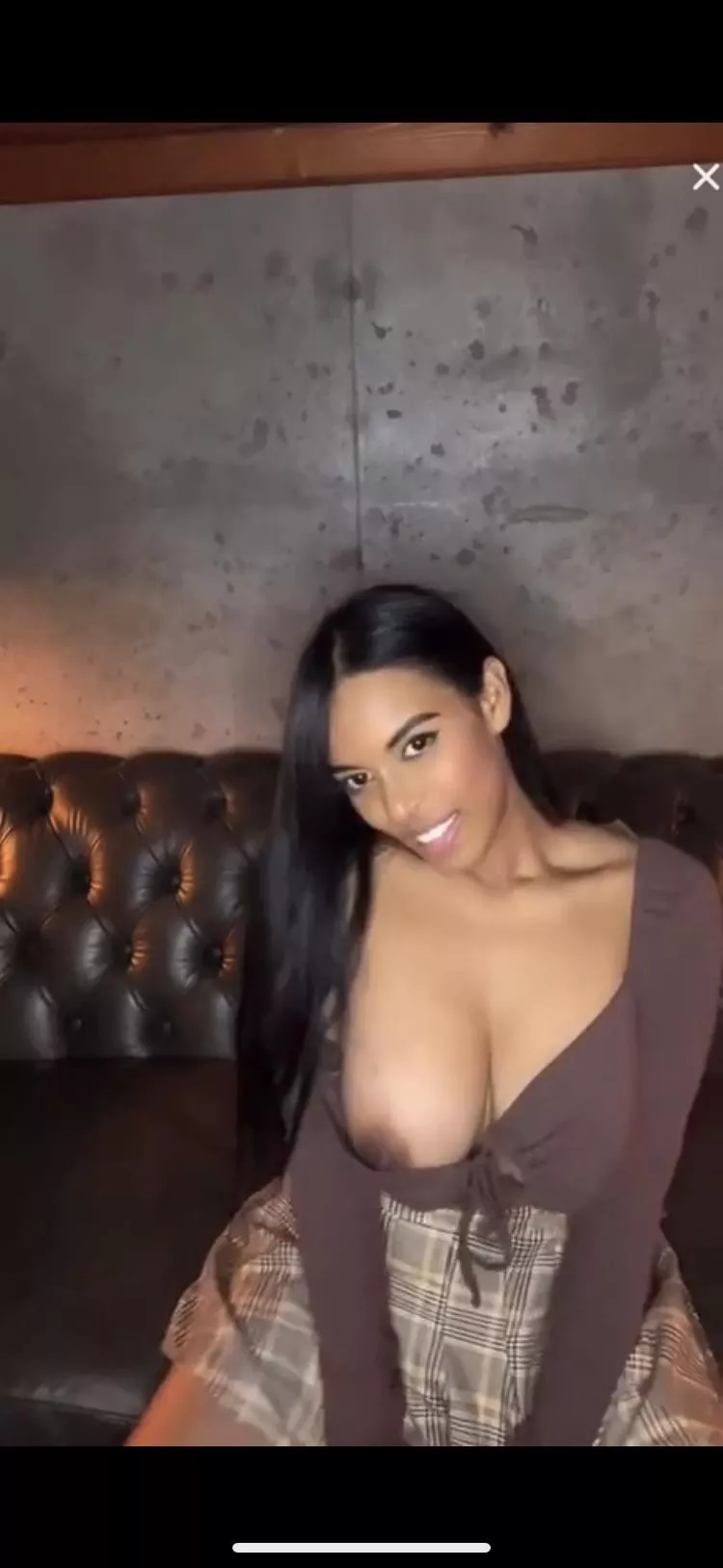 Video on Caughtslipinlive subreddit posted by Caught_em_slippin