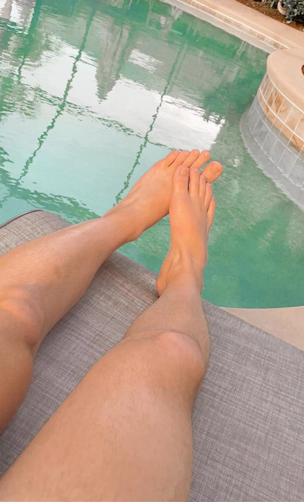 view by the pool, do you like? posted by haute_twink