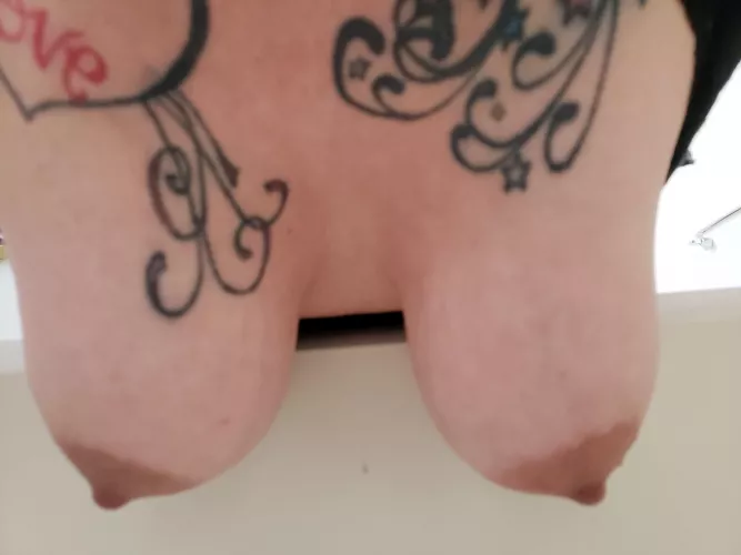 View from inside the bathtub while I am washing my hair! [Image] (f) 34 would you like to help me while I am bent over? by PAdragonlovers