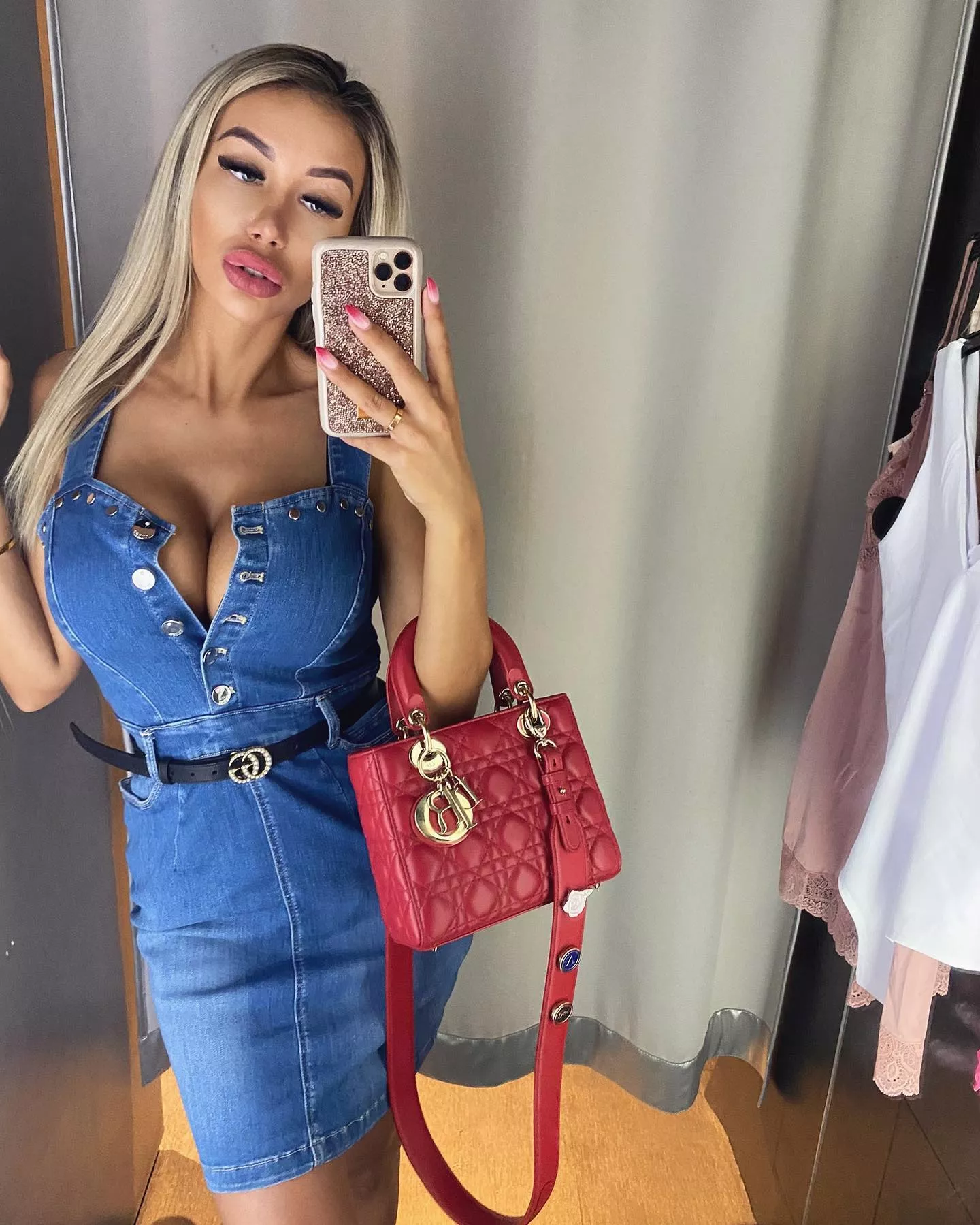 Viktorie posted by witt89genstein