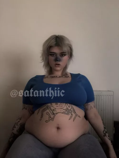 violet!! your turning violet .. by chubbysublil