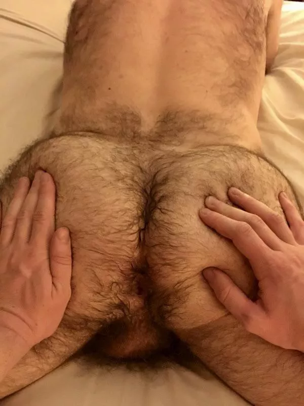 Visiting Florida ? Come explore this cave 🫣 posted by FineBother4382