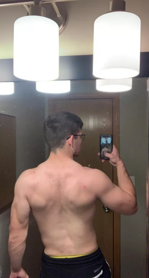 Voted for a modest back post today. [M] 24 by StatementBeautiful87