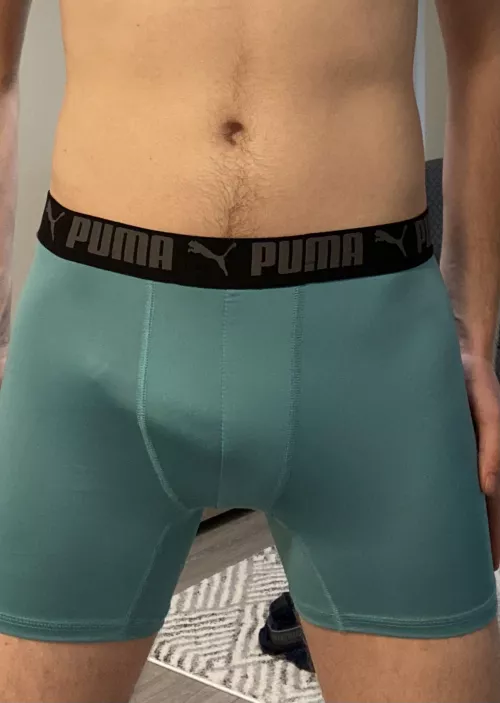 Wait, what are you looking at? by Apprehensive-Land439